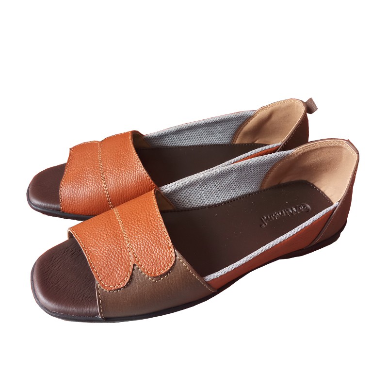 sepatu casual kulit wanita
