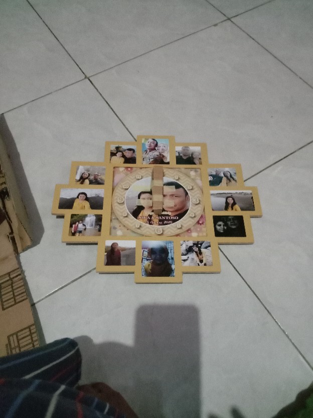 Jam Dinding Pigura Foto Karakter Hadiah Kado Custom Ultah Ulang Tahun Wisuda Wedding Anniversary