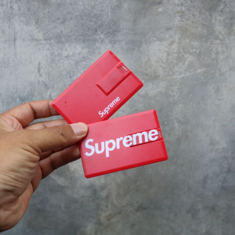 Flashdisk supreme 4 giga