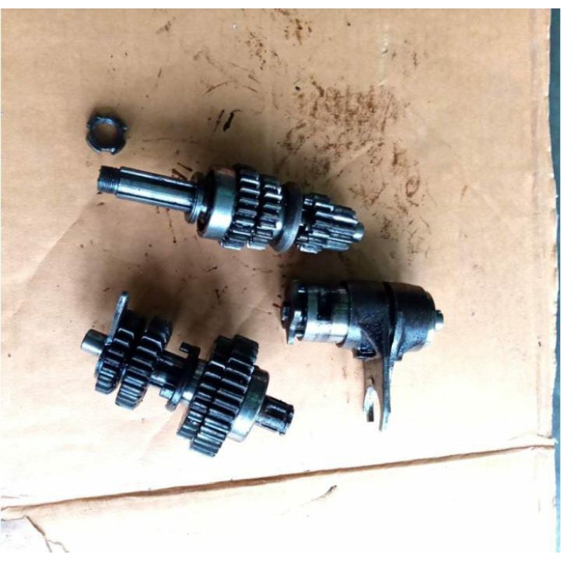 Gigi rasio Kymco cevira Kymco badak c110 original copotan