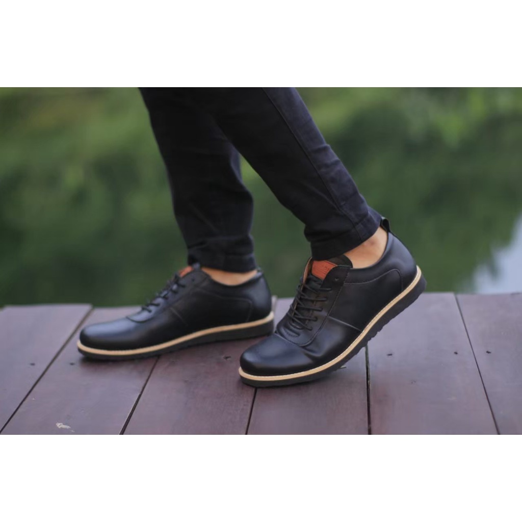 SepAtu ForMal PriA PanTofeL KuliT AsLi OrigiNaL JOEY PacUaN BikErS RiDer ALa KobOi TrenFy GayA ®©°