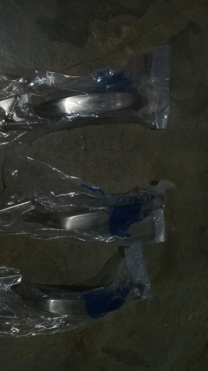 Tarikan Handle Laci / Pintu / Jendela 5 (12.5 Cm) Massaki Nikel & Kuning