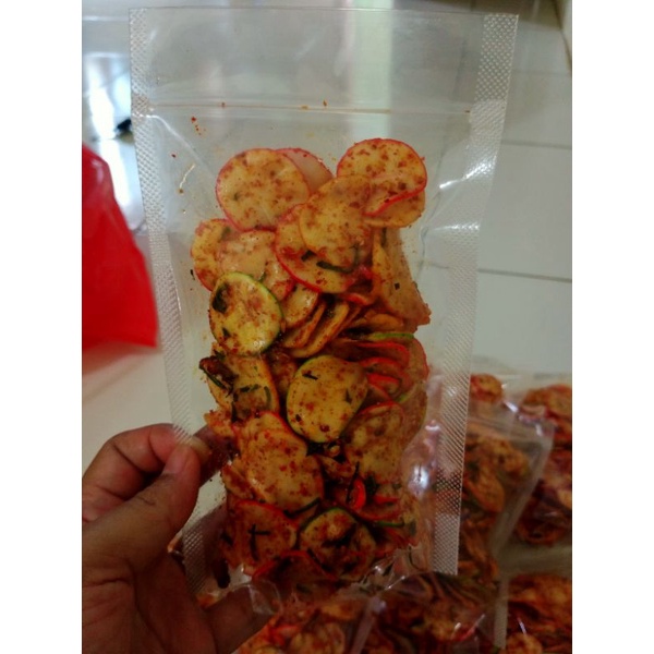 

krupuk seblak daun jeruk