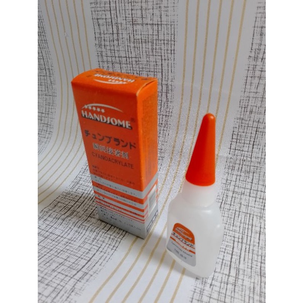

Lem Korea HANDSOME Super Glue Lengket 1 Pcs