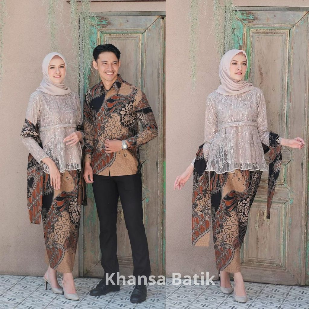 KHANSABATIK [JUMBO READY] SET KEBAYA BATIK COUPLE HANAYA BROWN KEBAYA MODERN TUNANGAN LAMARAN WISUDA BAJU KONDANGAN KEBAYA BROKAT FULL FURING VELVET MUTIARA TERBARU 2022 FREE SELENDANG MIX MUTIARA MODE BATIK MODERN KEKINIAN FASHION MUSLIM WANITA DEWASA