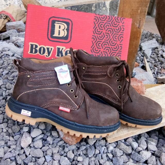 Sepatu sefty boots kulit asli kerja proyek nyaman dipakai