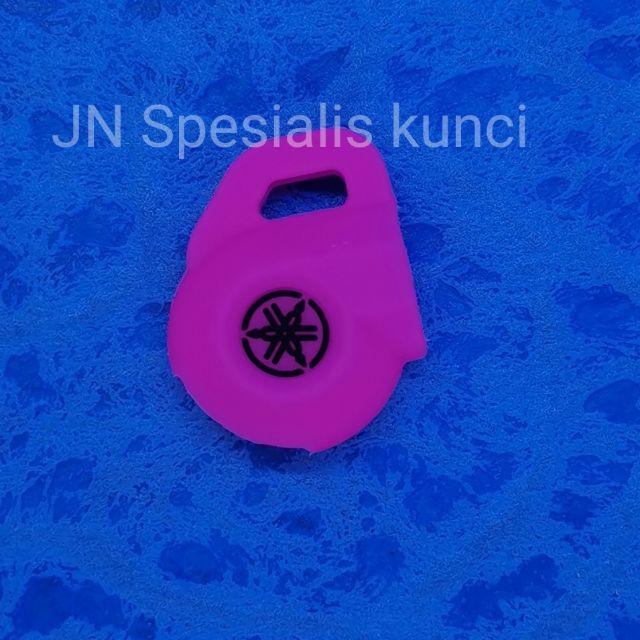 Sarung silikon kunci motor Nmax, lexi-Pink