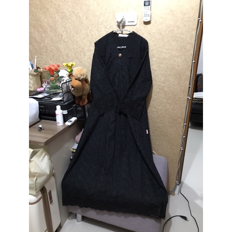 Preloved Ihram Hitam Bordir Renda Gamis Syari Flower Bunga Motif Polos Katun Dress Syari Payung