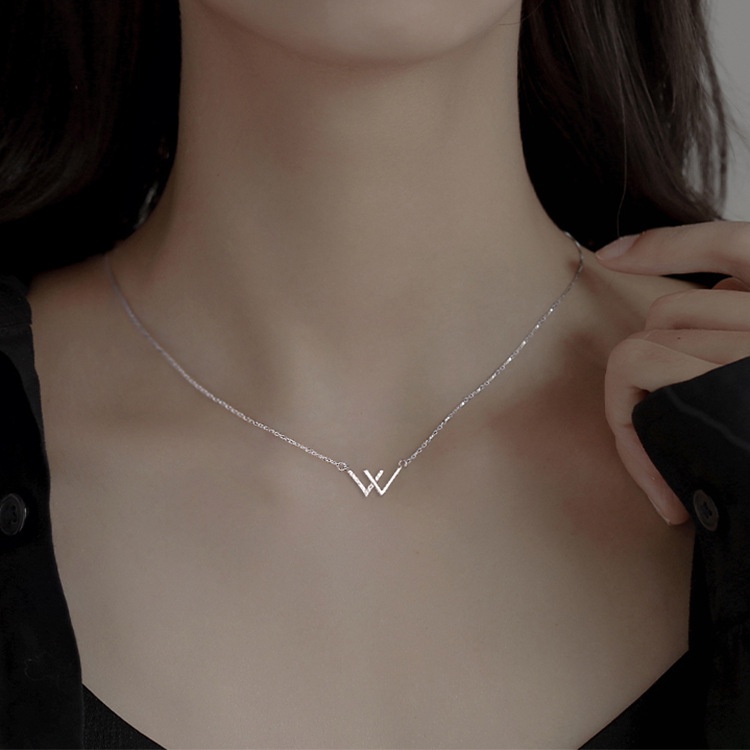 Kalung Rantai Klavikula Bahan 925 Silver Aksen Berlian Untuk Wanita