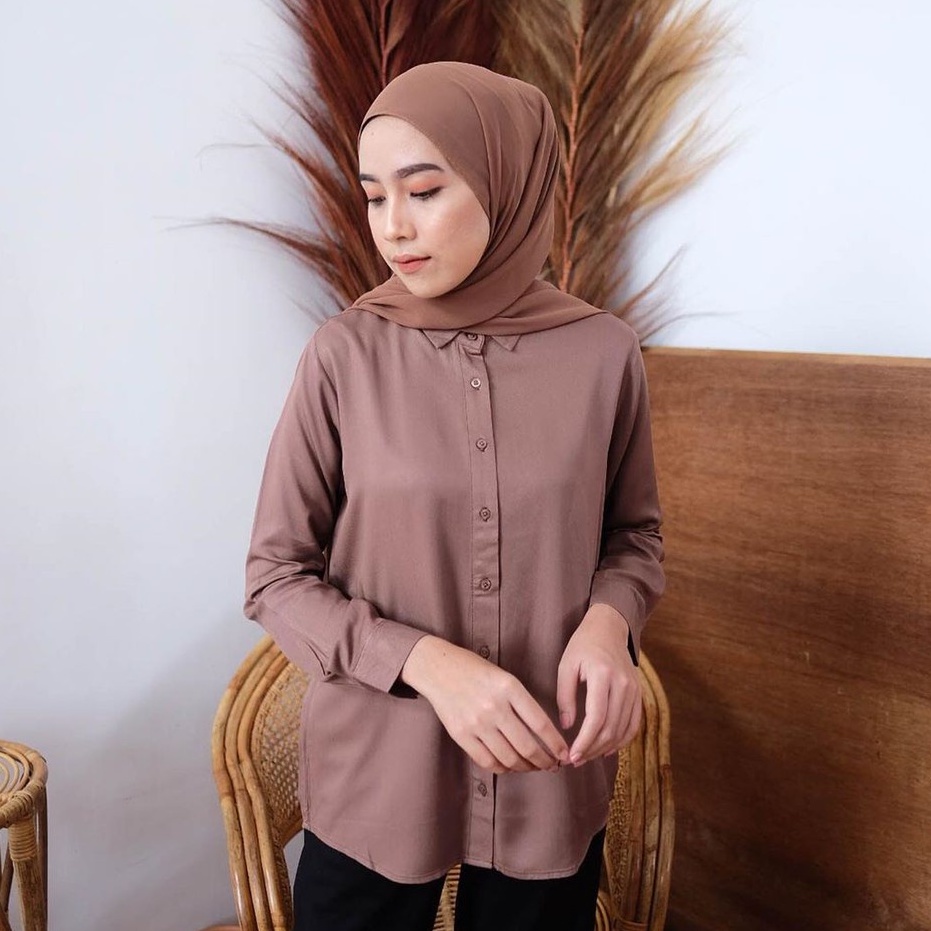 KEMEJA WANITA POLOS / KEMEJA BASIC WOLFIS / ATASAN WANITA BASIC POLOS / KEMEJA PUTIH LENGAN PANJANG / KEMEJA KERJA CASUAL WANITA / KEMEJA MONALISA POLOS / KEMEJA COMFY / KEMEJA BASIC / KEMEJA JUMBO XXL