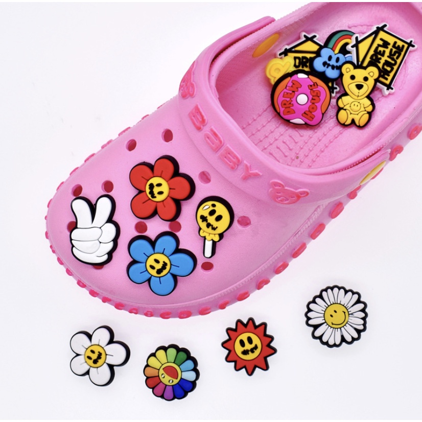 Charms Sepatu Crocs DIY Jibbitz Motif Classic DD-02