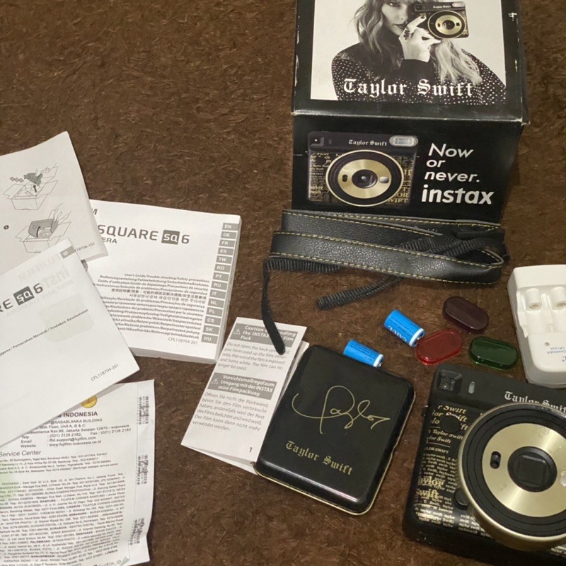 Fujifilm Instax Polaroid Taylor Swift
