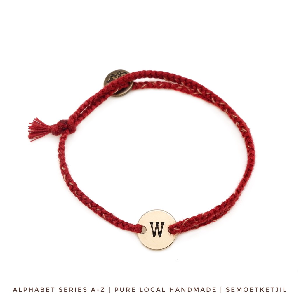 

Semoet Ketjil Gelang Bohemian Inisial Huruf Alphabet N - Z Maroon