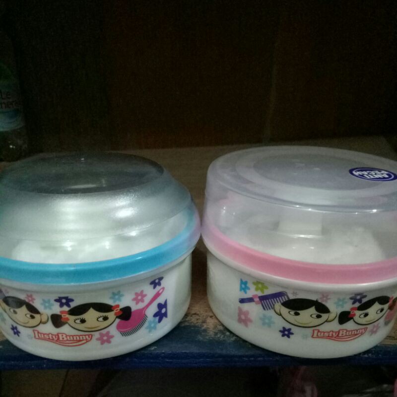 tempat bedak bayi lusty bunny isi 1