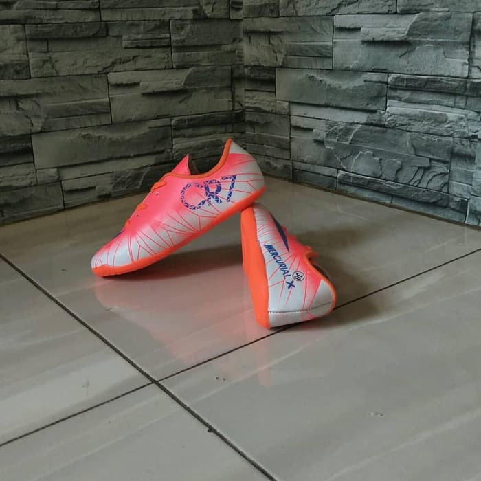 sepatu futsal anak kecil baby junior Kids 28 - 32 adidas murah bagus zuki store