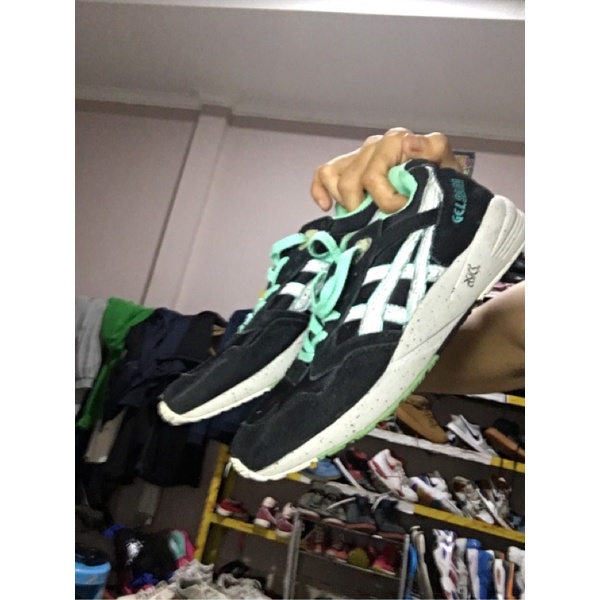 asics gel saga