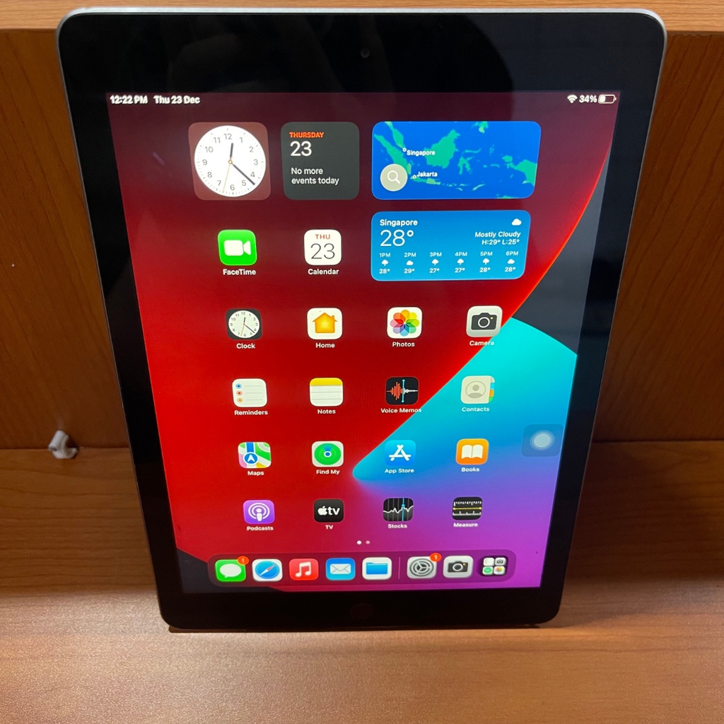 Jual IPAD GENERASI 5 128 GB WIFI ONLY Indonesia|Shopee Indonesia