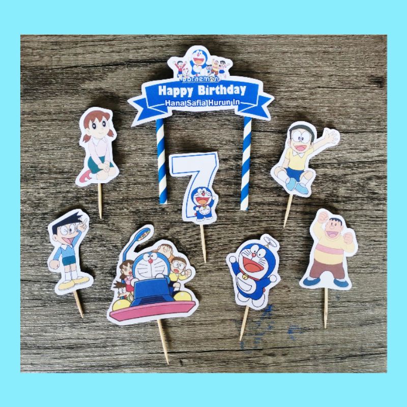 

topper cake doraemon