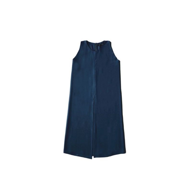 Summer Slit Dress By Thenblank