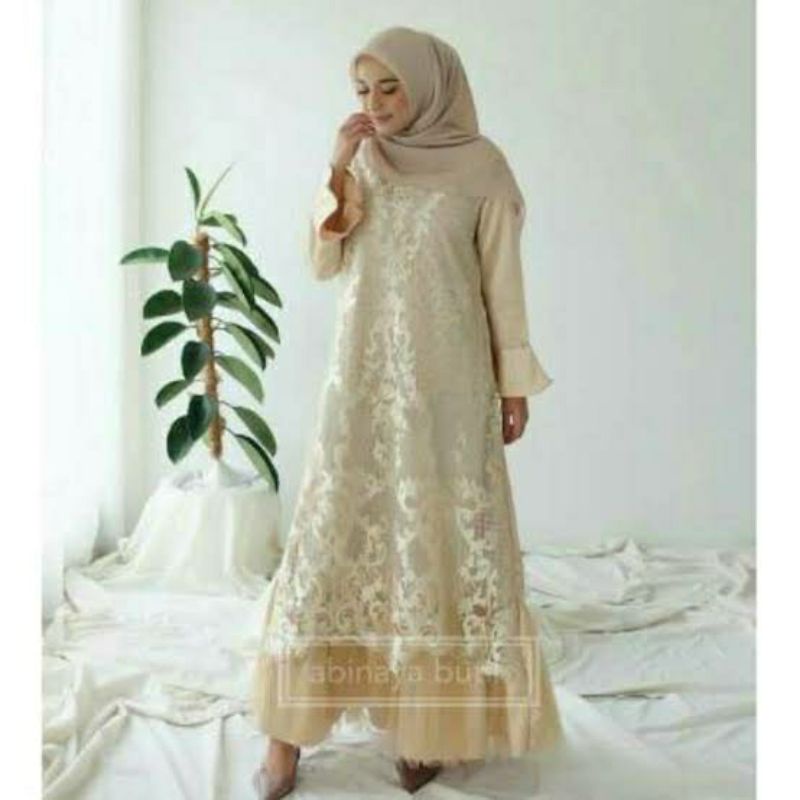 PrelovedAdenaDressInGoldByAbinayaButik