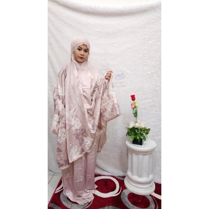 MUKENA ARMANI SILK RENDA DEWASA