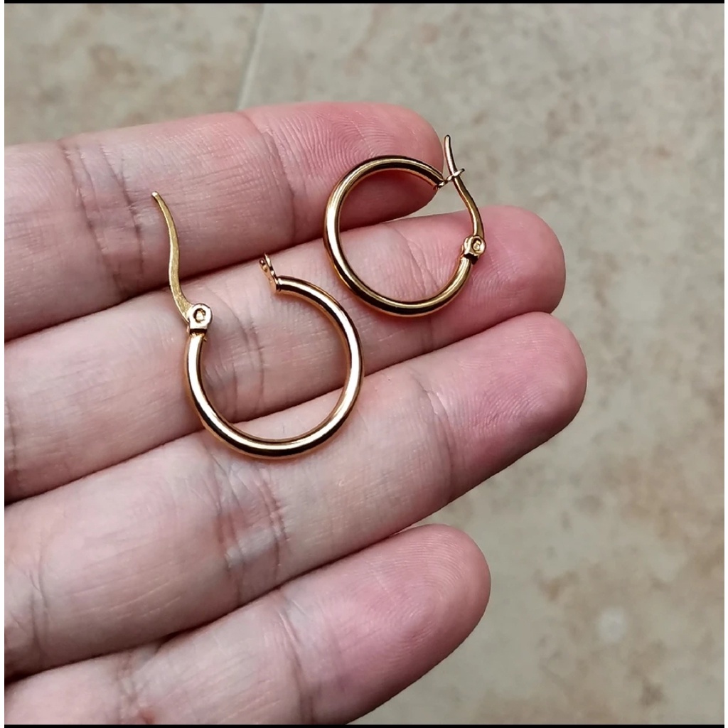 Anting Gipsy Stainless Steel Model Sederhana Tersedia Warna Rose Gold dan Gold