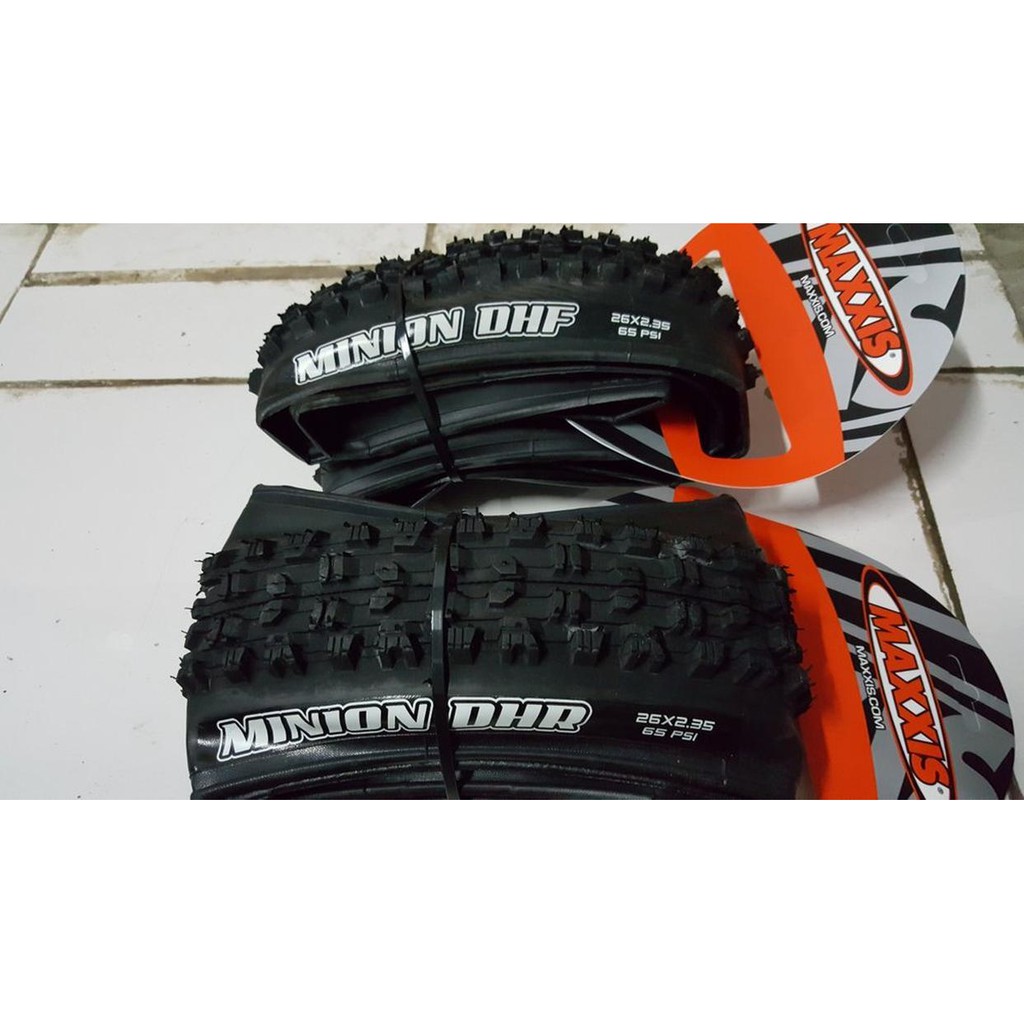 maxxis 26 x 2.35