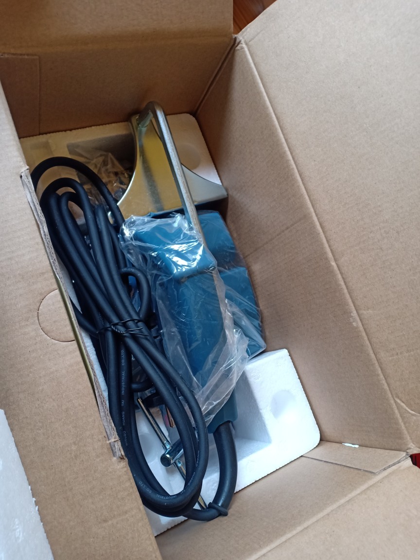 Mesin Serut Kayu Dongcheng Dmb82 Planer 82mm Dmb 82