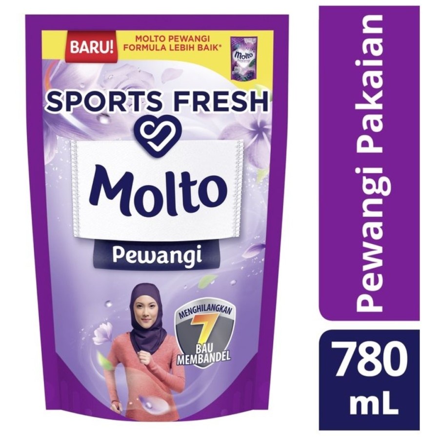 Molto Pewangi Pakaian 780 ml