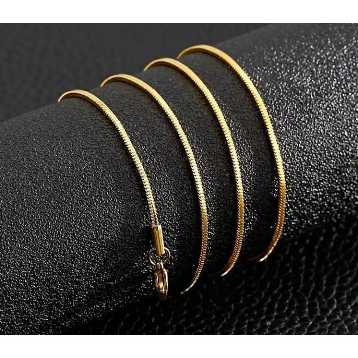 Kalung titanium anti karat model gepeng untuk pria dan wanita