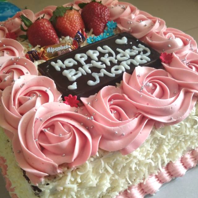 

Kue Ulang tahun simple / Kue ultah / Cake ultah / Cake ulang tahun 20x20 (2 tumpuk)