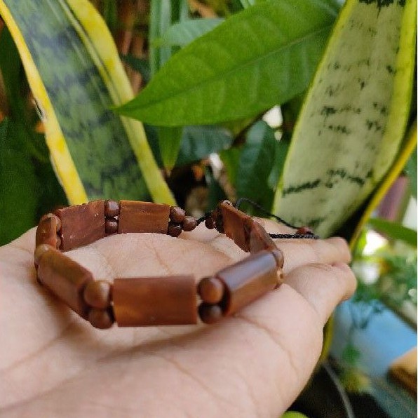 Gelang kotak coklat kokka kaokah fukahah