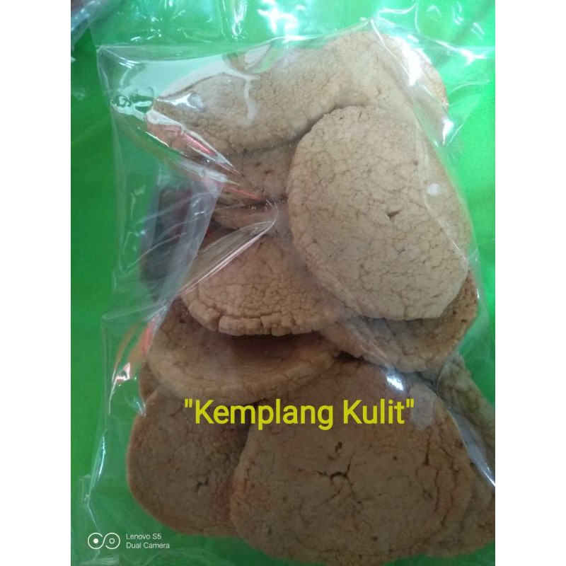 

Krupuk Kemplang Kulit