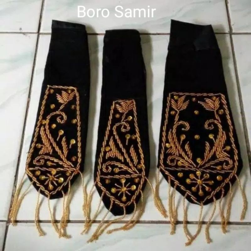 Satu Set  Boro Samir