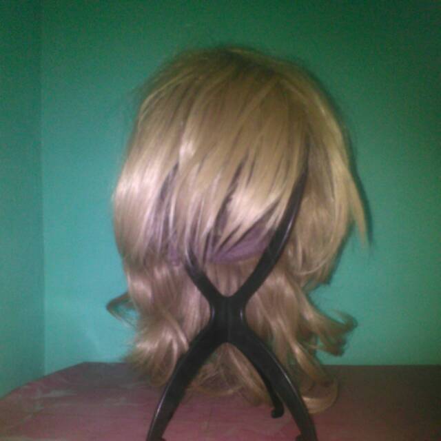Wig Blonde Sebahu