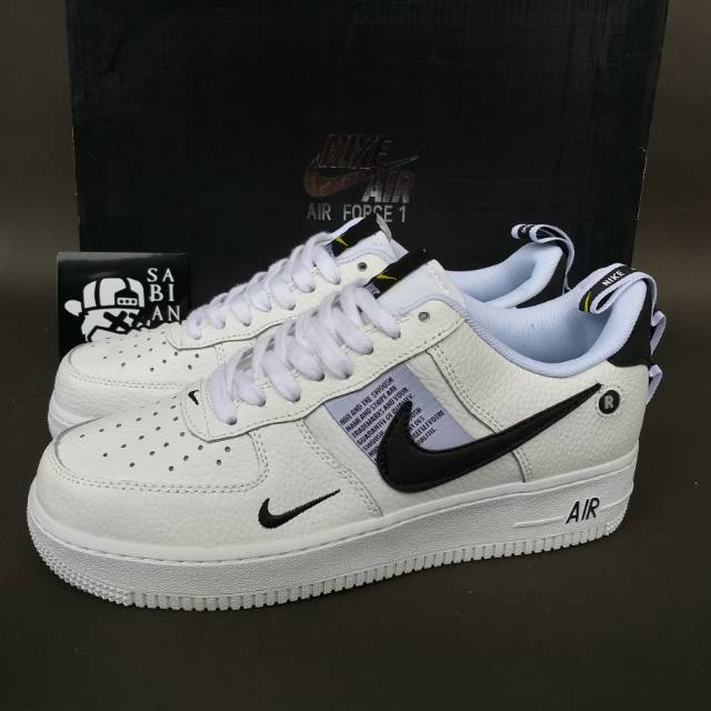 nike air force one utility white black