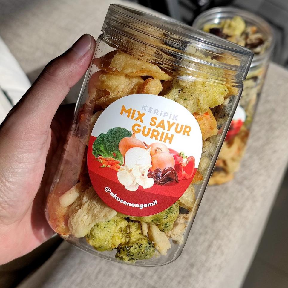 

そ KERIPIK SAYUR MIX GURIH PREMIUM 750ml | KERIPIK BROKOLI BOMBAY PAPRIKA CABE JAMUR TIRAM / KUPING ⇜