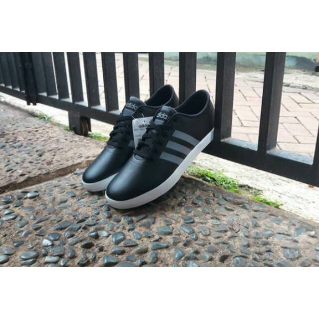 Adidas Neo Easy Vulc
