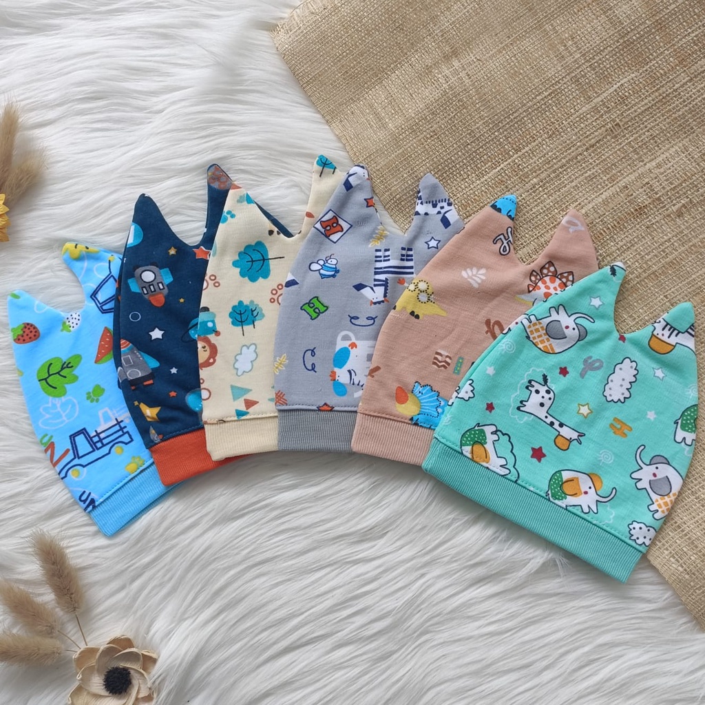 Set premium 3 in 1 bedong bayi sarung tangan sarung kaki bayi topi kupluk bayi newborn