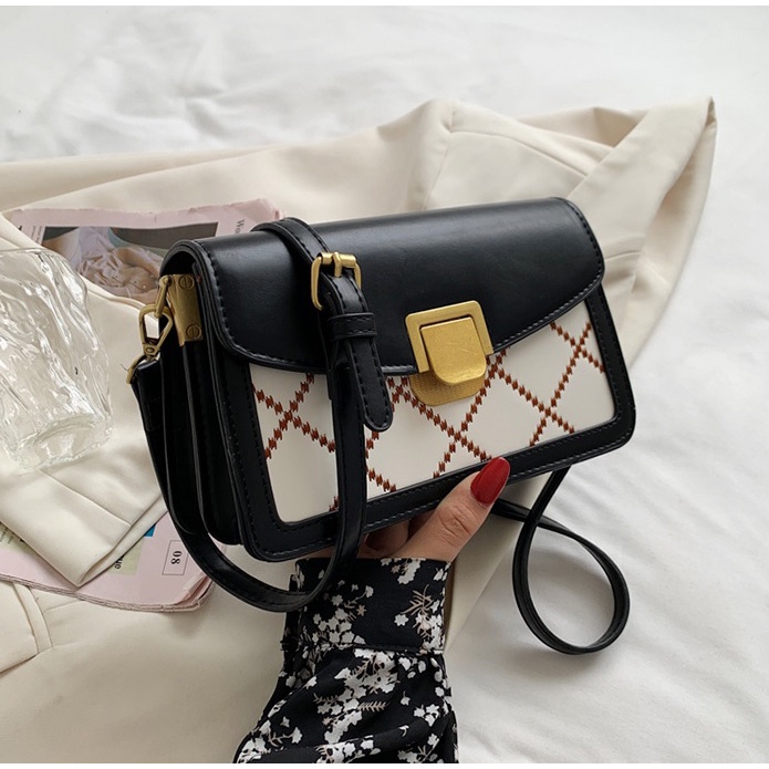 TAS FASHION WANITA FW 8851  TAS SELEMPANG WANITA TAS IMPOR BATAM FREE PAPERBAG