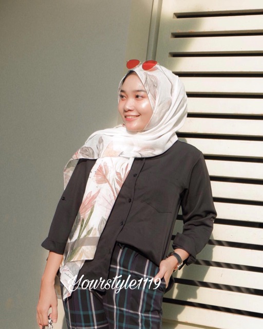 Kemeja kantor kerja hijab syari fit to L LD 100cm bahan crepe