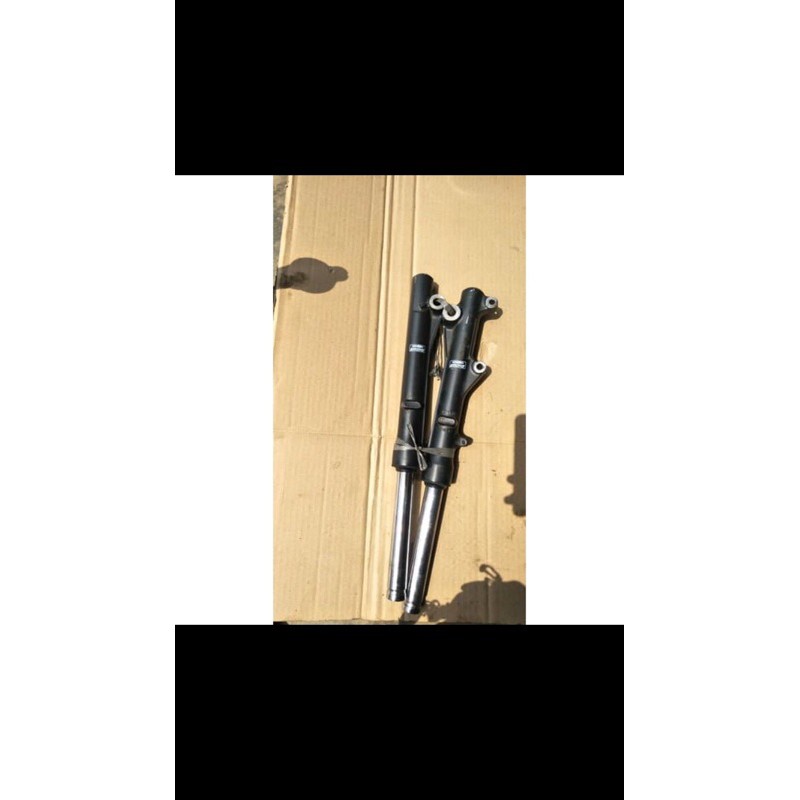 shockbreaker sok depan vario 150 new led sok depan vario 150 original copotan