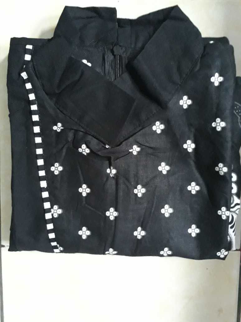 Tunik Sekartaji Atasan Baju Batik Wanita Muslim.