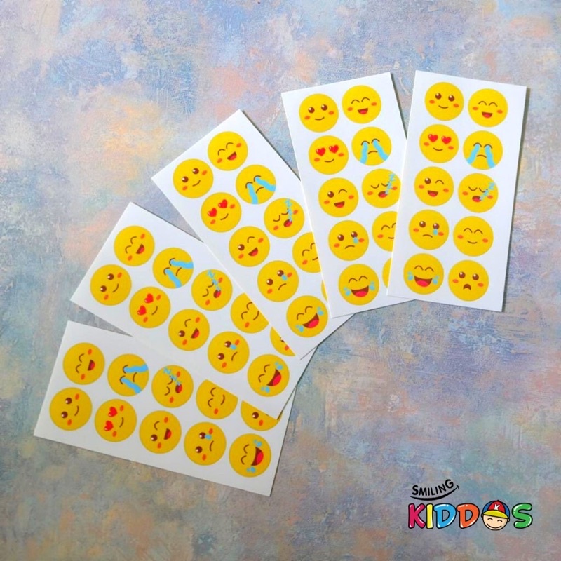 

STIKER BULAT 10 SMILE 2 KUNING - Sticker Mainan Anak Dekorasi Deco Scrapbook Emoticon Kiss Cut