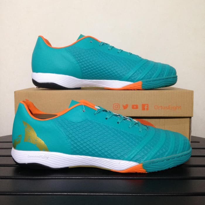 Sepatu Futsal Original OrtusEight Jogosala Maverick Tosca Gold