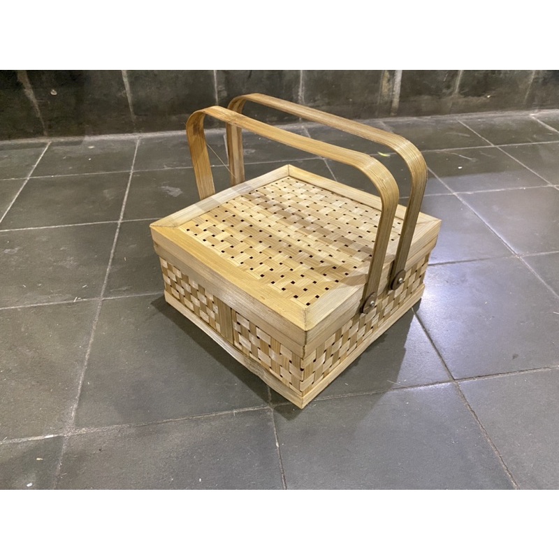 

Rantang Bambu Kotak | Keranjang Bambu | Box | Parcel Bambu | 25x25 cm