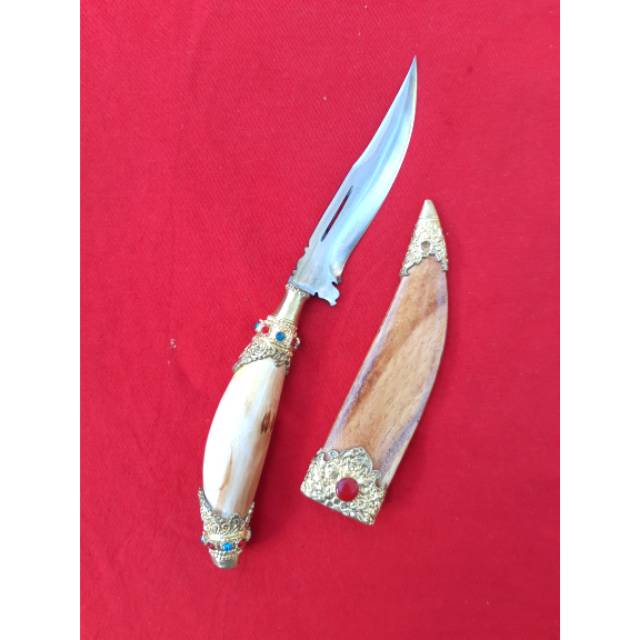 Seselet ukir soca / mutik