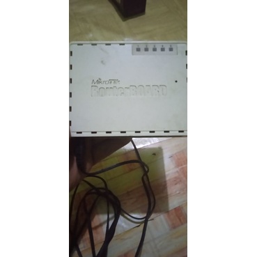 Mikrotik Rb750r2