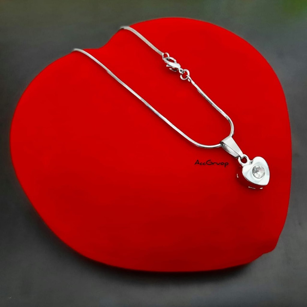 WANITA kalung liontin fashion wanita 100% real pick anti karat awet dan tahan lama
