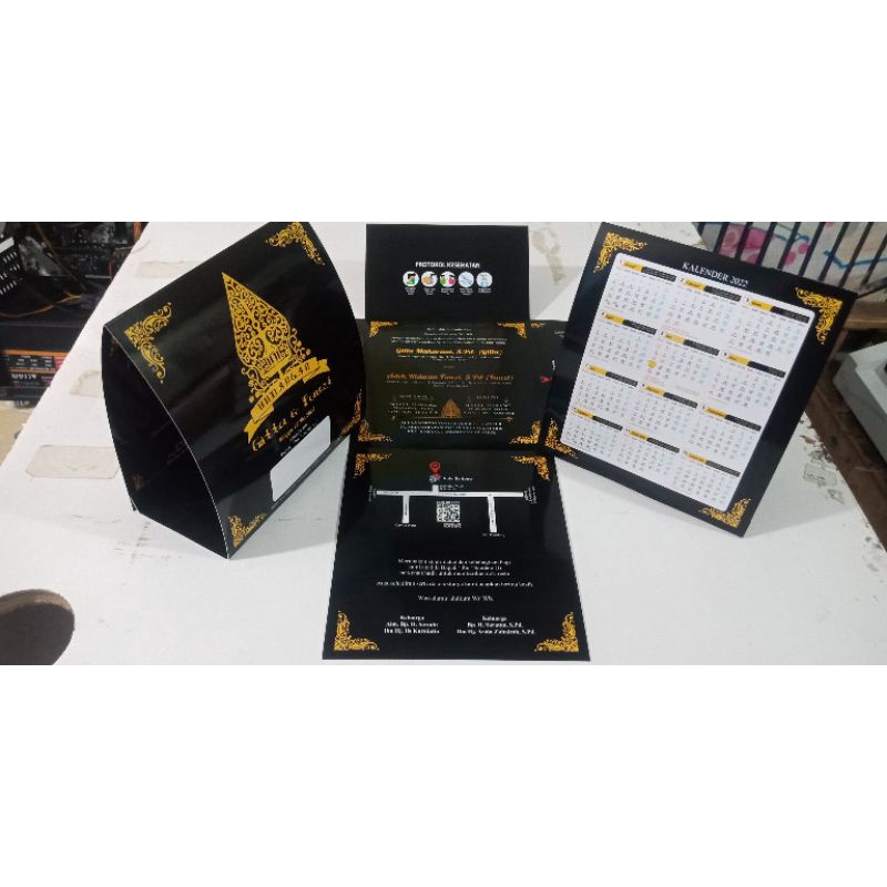 

Undangan Gunungan Eklusif Laminasy Glossy